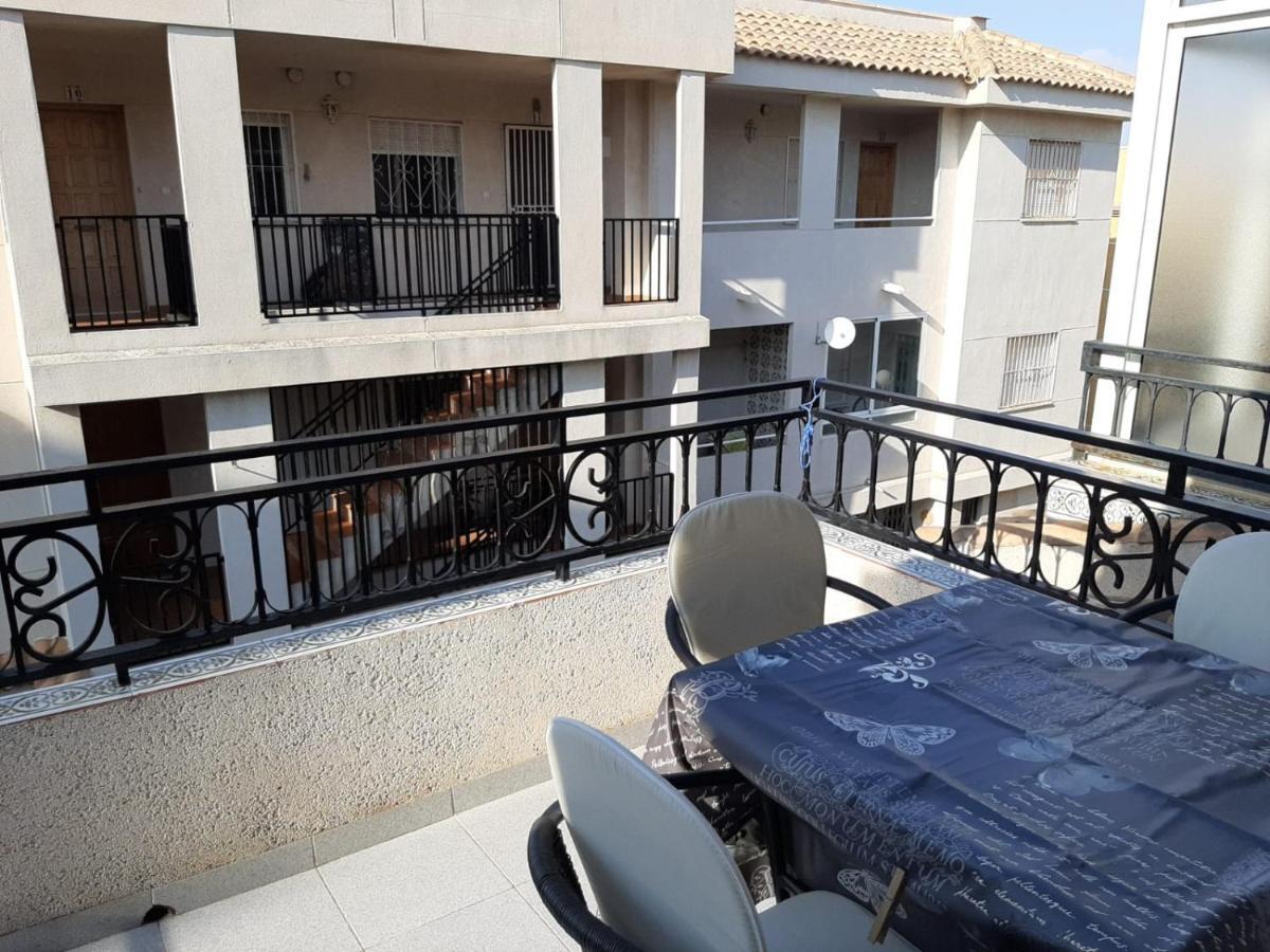 Residencia Alhambra Los Cisnes Torrevieja Exteriér fotografie